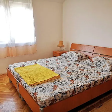 Comfortable In - Up To 4 Persons Podgorica